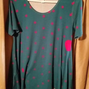 Lularoe classic top!